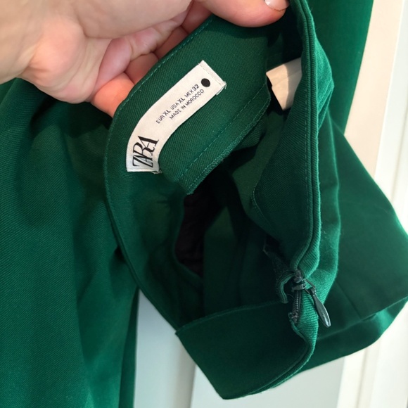 Dark green ZARA matching suit - Picture 5 of 5
